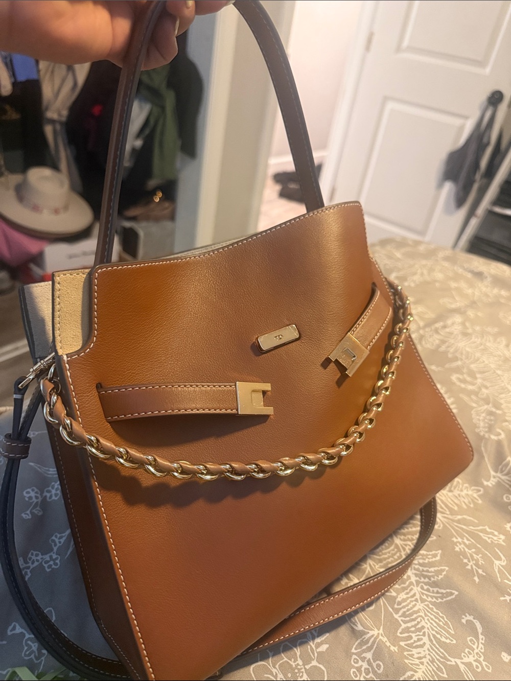 Classic Tan Leather Tote Handbag - Unbranded